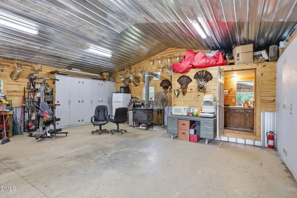 1656 Nc 42 Highway Moncure, NC 27559