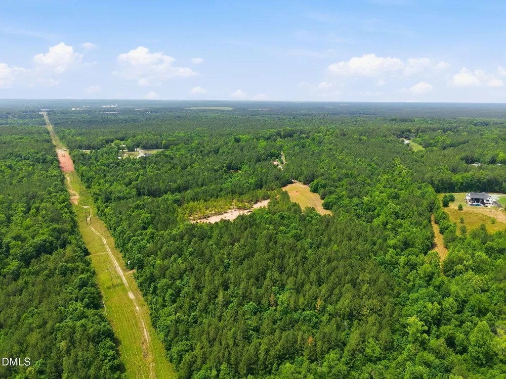 1656 Nc 42 Highway Moncure, NC 27559