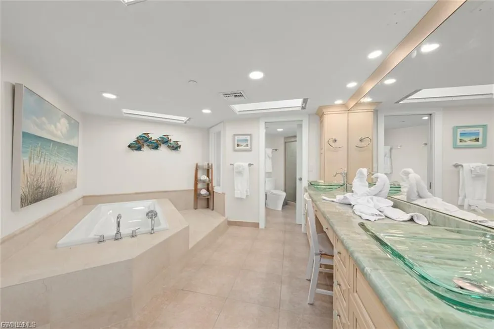 1602 Lands End Village Captiva, FL 33924