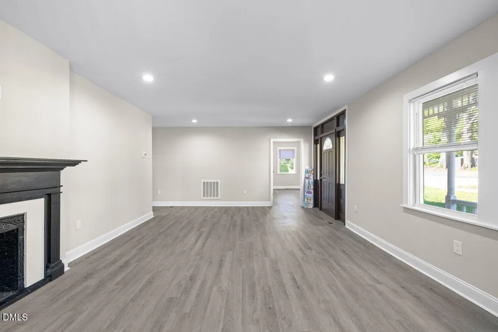 305 Broad Street Oxford, NC 27565