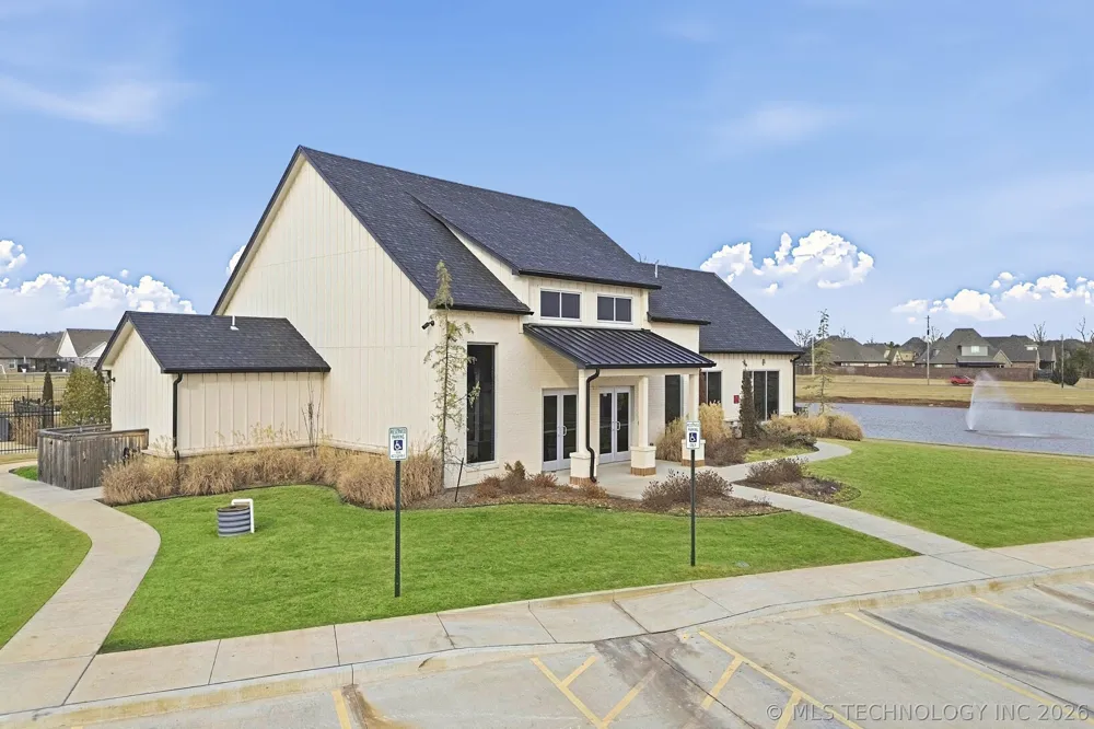 12420 S Oxford Avenue Bixby, OK 74008