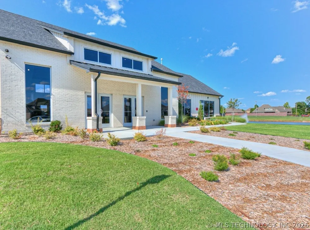 12420 S Oxford Avenue Bixby, OK 74008