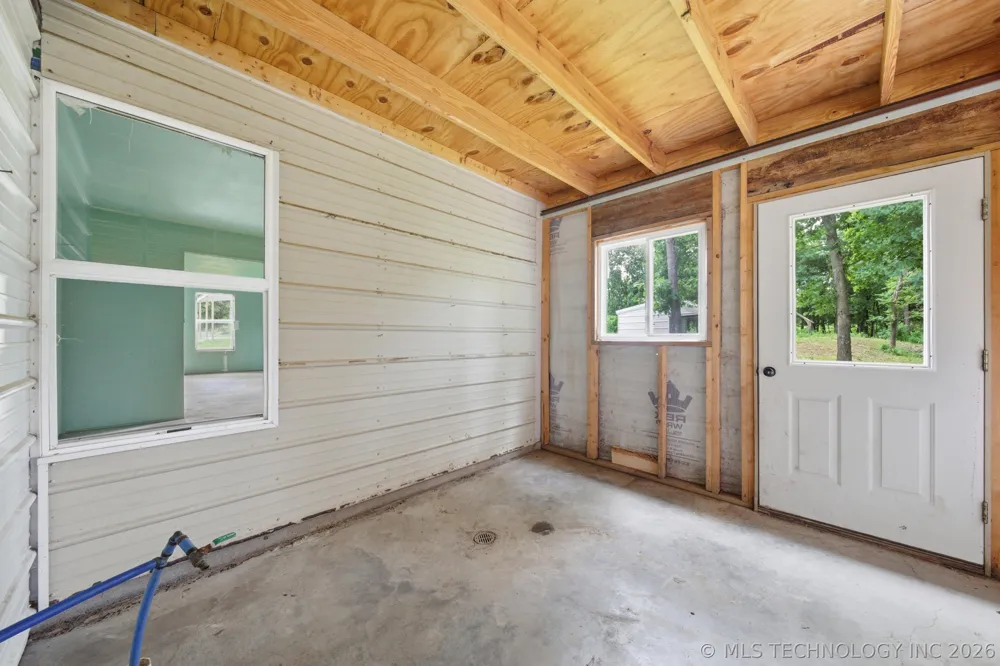 6293 S 4380 ROAD Welch, OK 74369