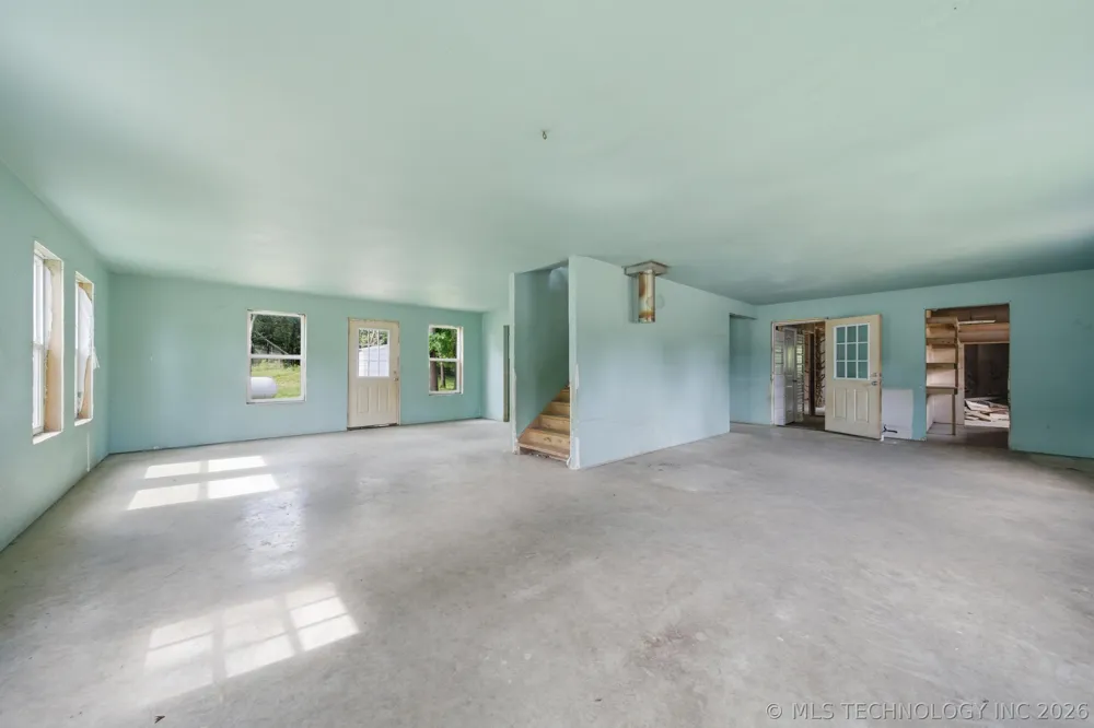 6293 S 4380 ROAD Welch, OK 74369