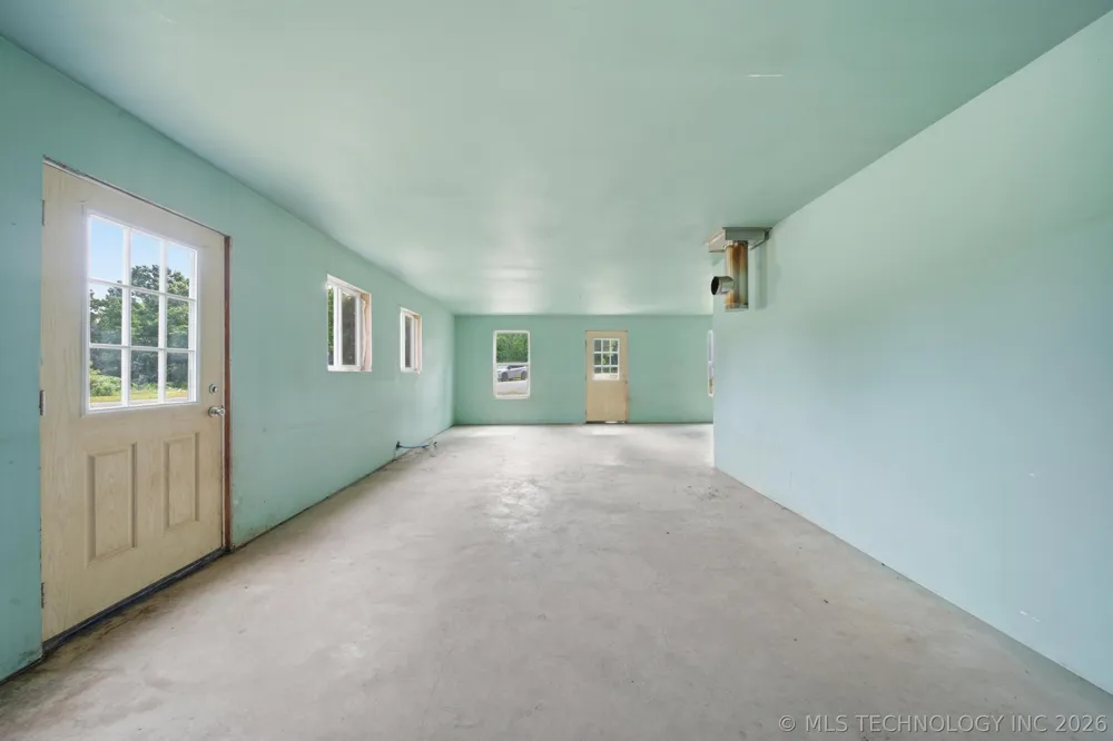 6293 S 4380 ROAD Welch, OK 74369