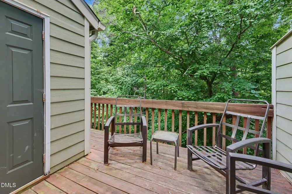 314 Cedarwood Lane Carrboro, NC 27510