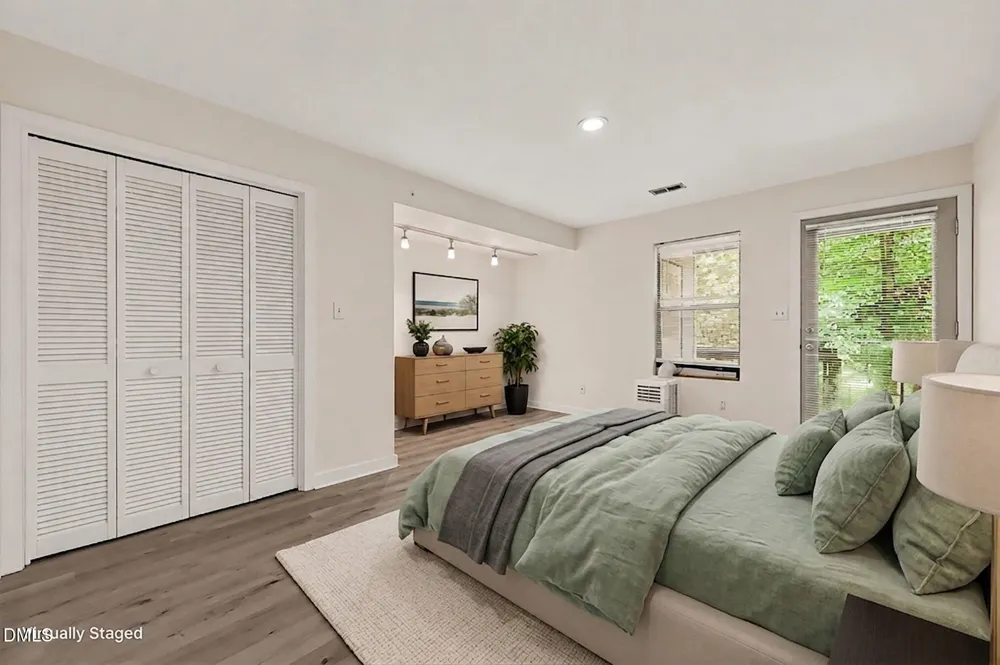 314 Cedarwood Lane Carrboro, NC 27510