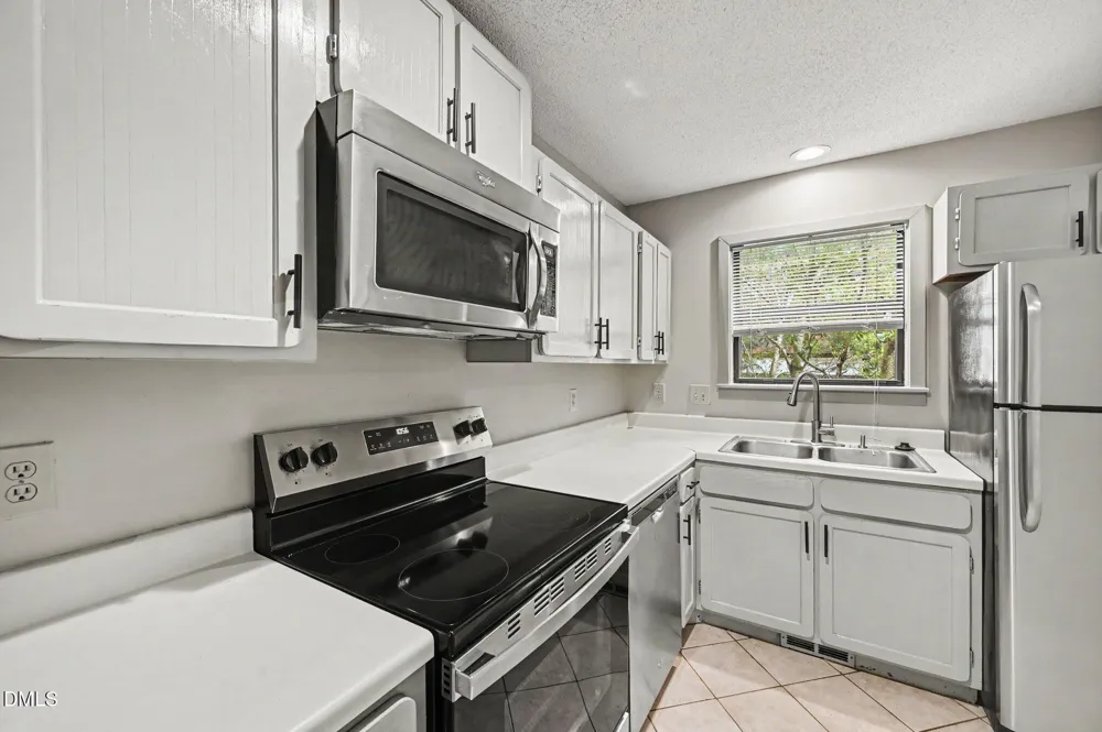 314 Cedarwood Lane Carrboro, NC 27510