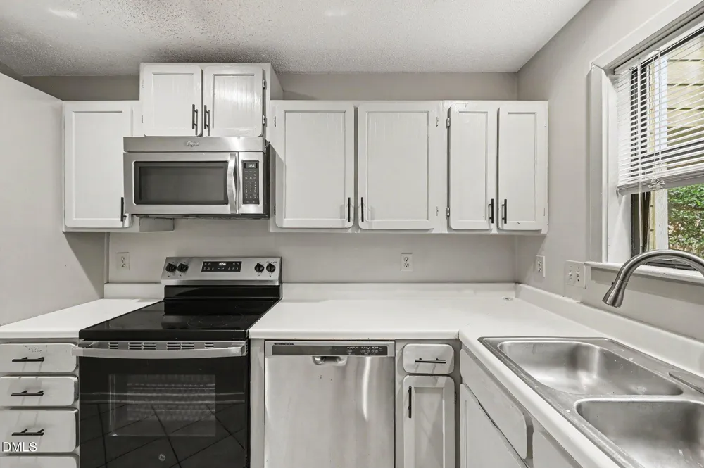 314 Cedarwood Lane Carrboro, NC 27510