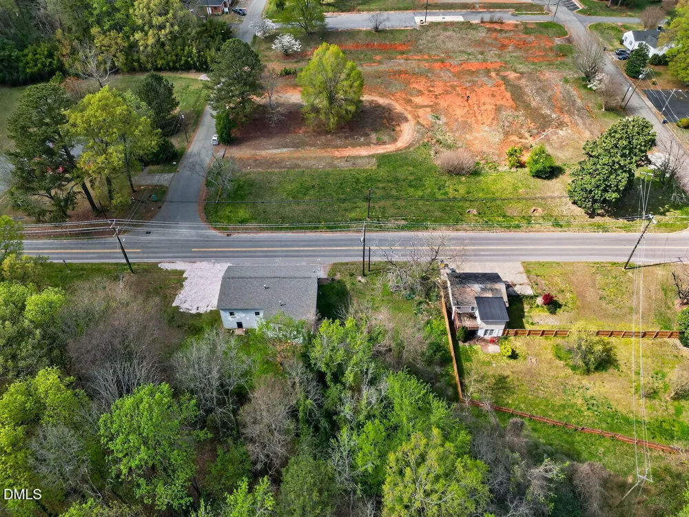 915 W 3rd Street Siler City, NC 27344