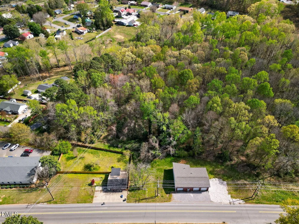 915 W 3rd Street Siler City, NC 27344
