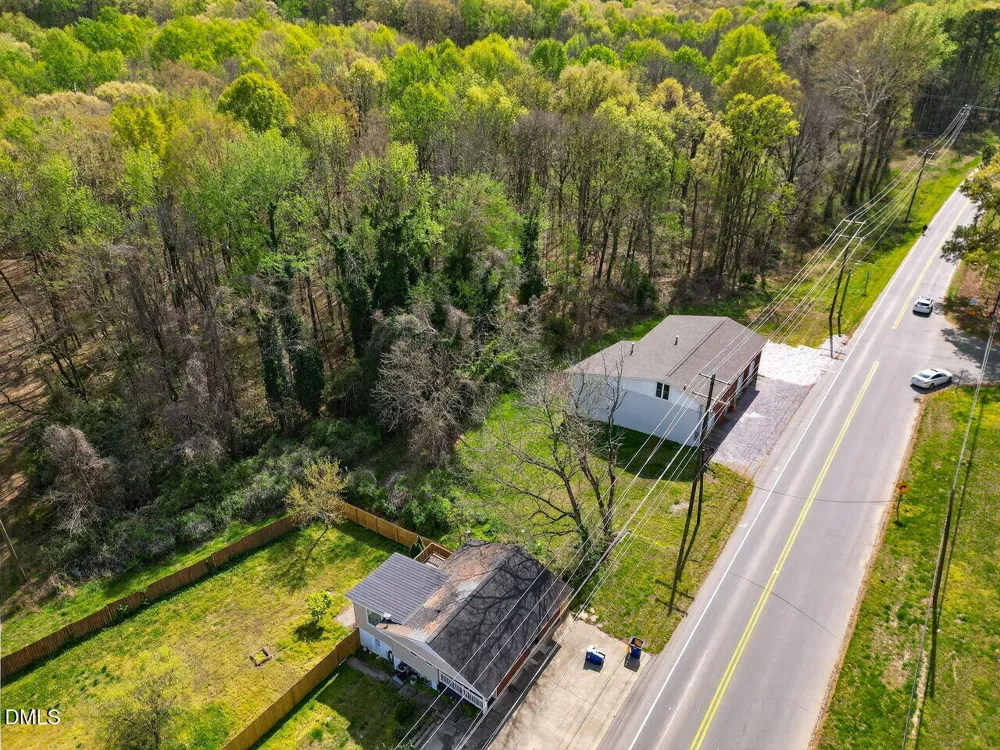 915 W 3rd Street Siler City, NC 27344
