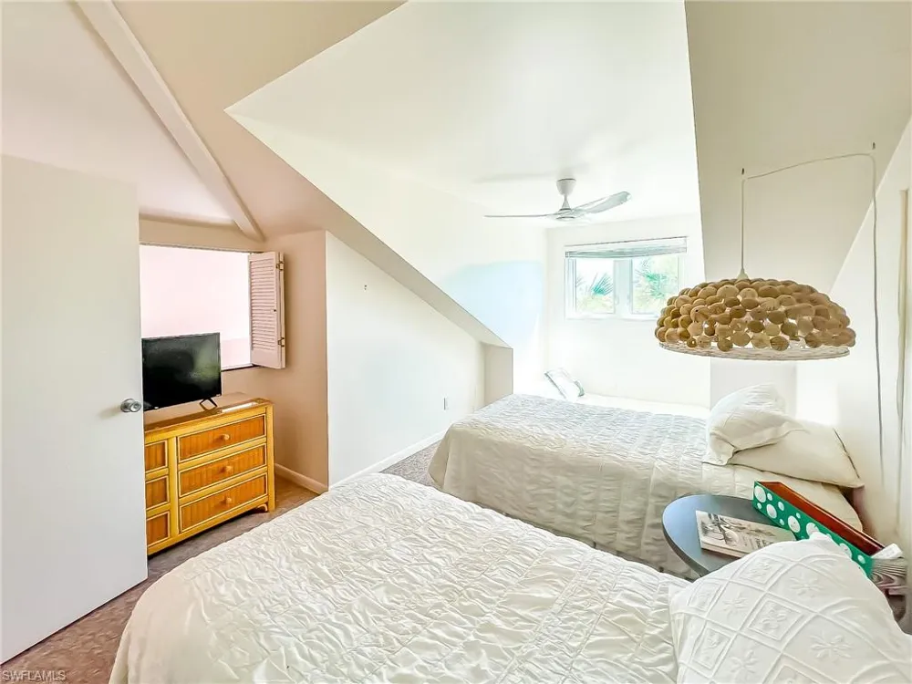 370 Townhouse Lane #60 Upper Captiva, FL 33924