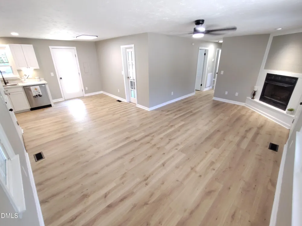 935 Maynard Road Godwin, NC 28344