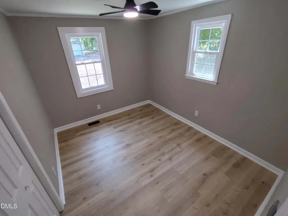 935 Maynard Road Godwin, NC 28344