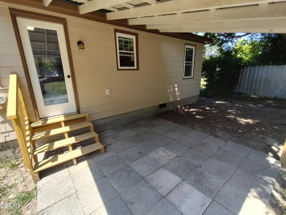 935 Maynard Road Godwin, NC 28344