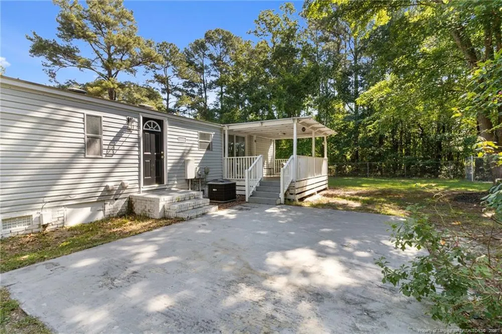 6568 Sandy Creek Road Stedman, NC 28391