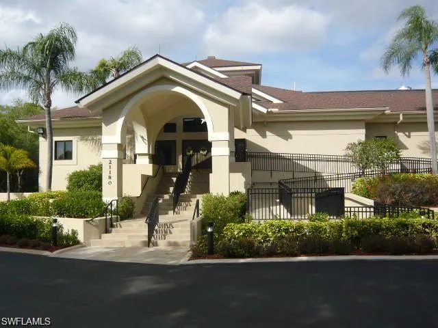 20676 Candlewood Hollow Estero, FL 33928
