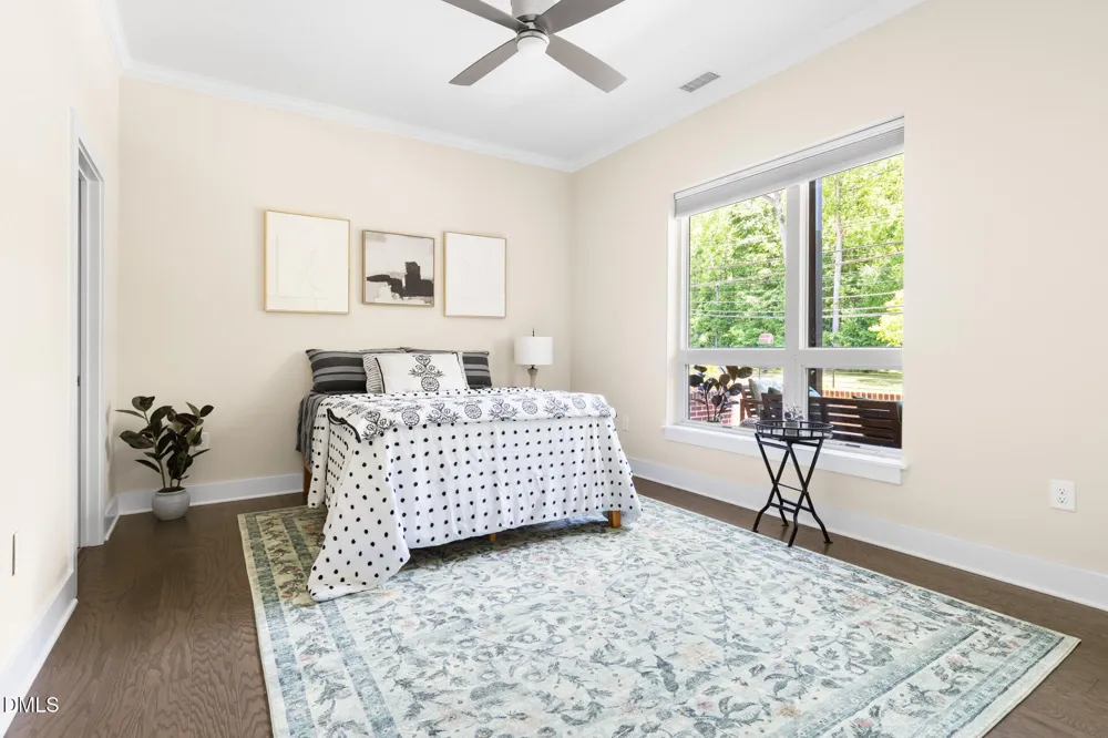 515 Churton Street #Unit 101 Hillsborough, NC 27278