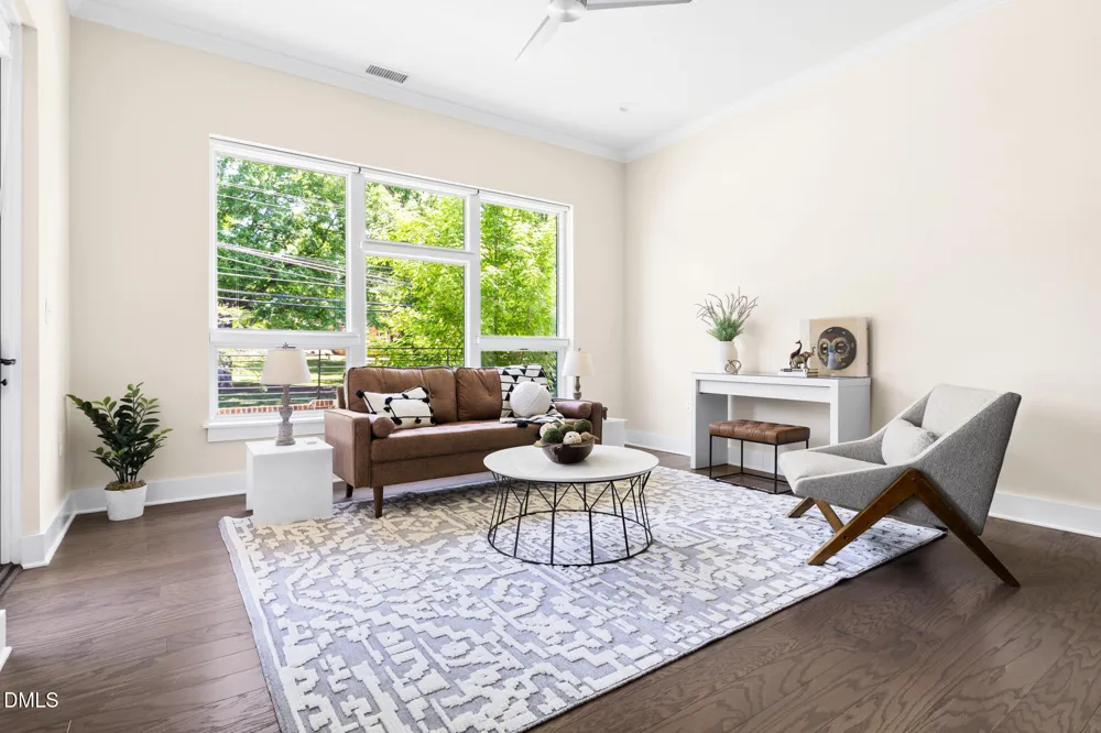 515 Churton Street #Unit 101 Hillsborough, NC 27278