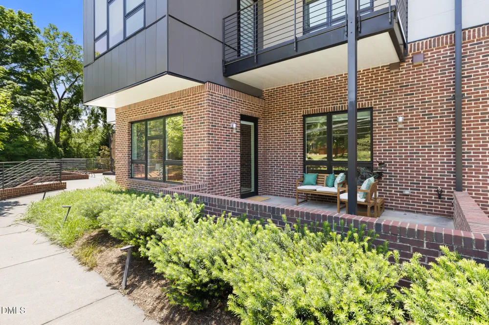 515 Churton Street #Unit 101 Hillsborough, NC 27278