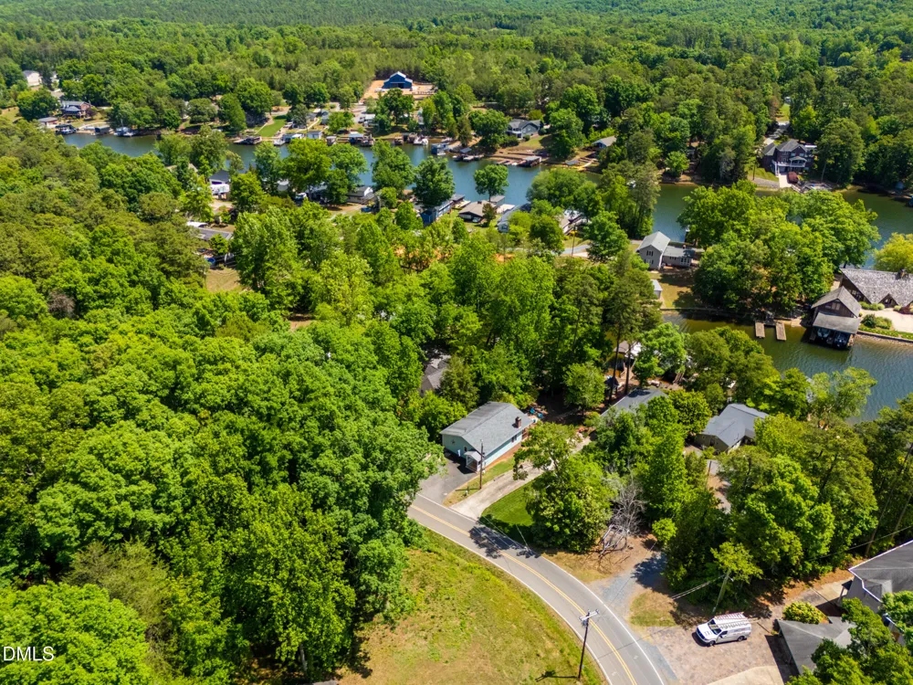 3496 Pinehaven Drive New London, NC 28127