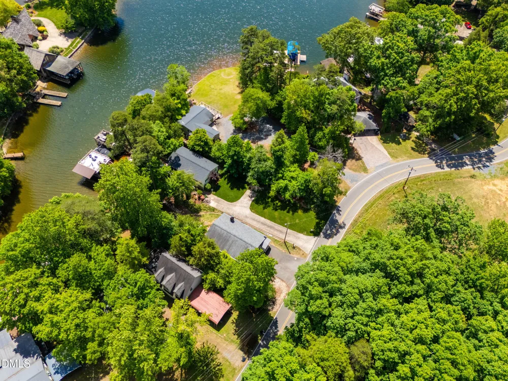 3496 Pinehaven Drive New London, NC 28127
