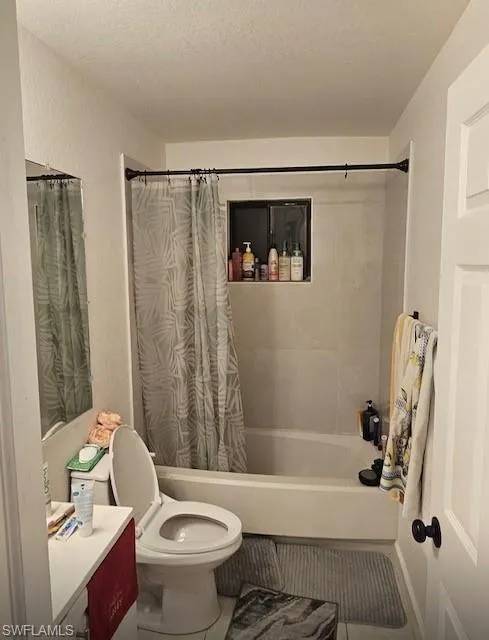 5975 spearman Circle North Port, FL 34287