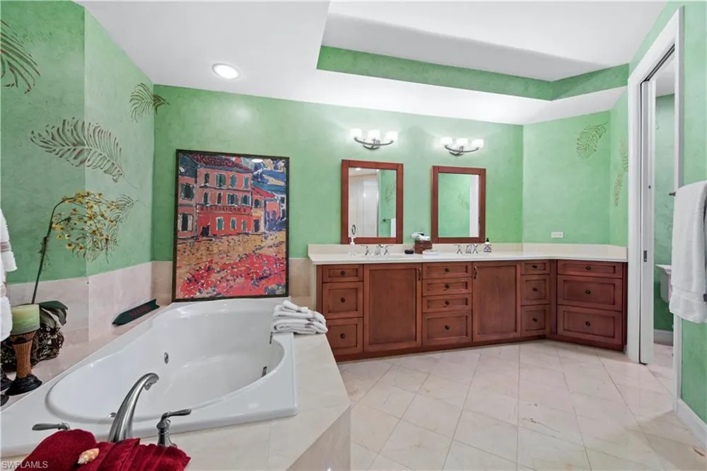 5657 Baltusrol Court #2B Sanibel, FL 33957