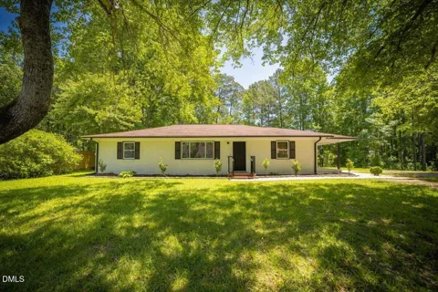 906 Circle Drive
