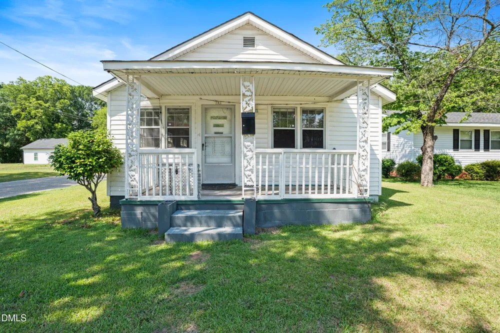 701 E Harnett Street Dunn, NC 28334