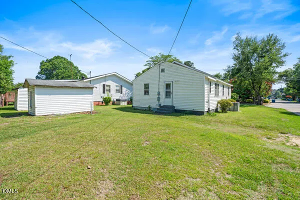 701 E Harnett Street Dunn, NC 28334