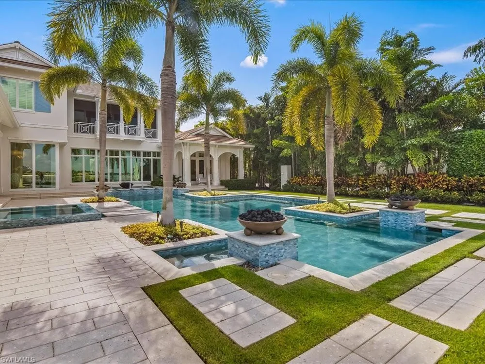 17412 Via Lugano Court Miromar Lakes, FL 33913