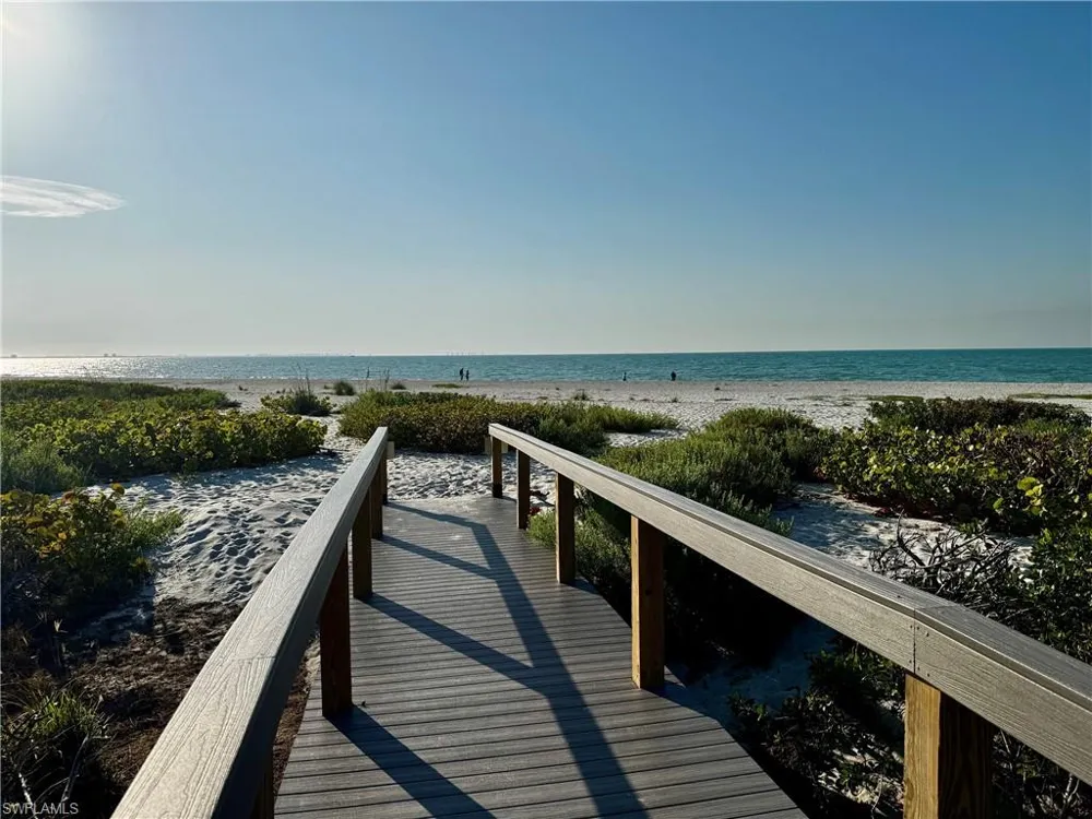 805 E Gulf Drive #B4 Sanibel, FL 33957