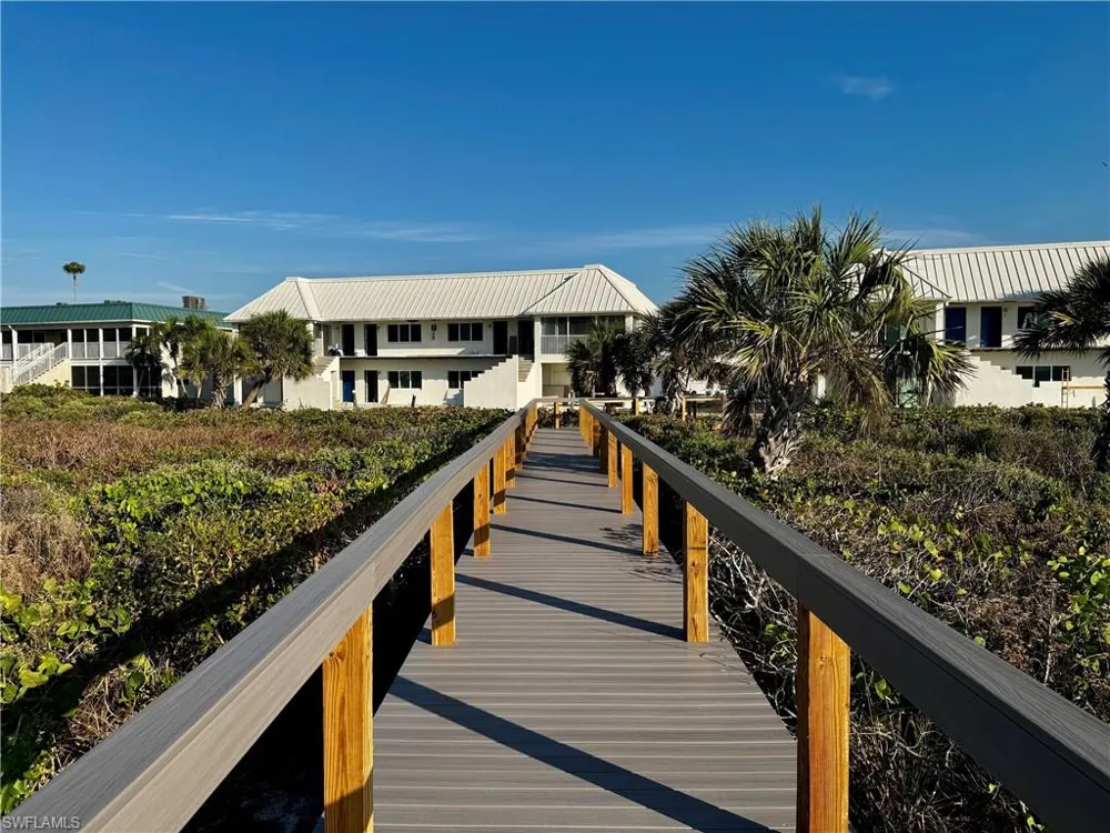 805 E Gulf Drive #B4 Sanibel, FL 33957
