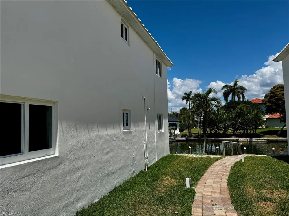 805 E Gulf Drive #B4 Sanibel, FL 33957