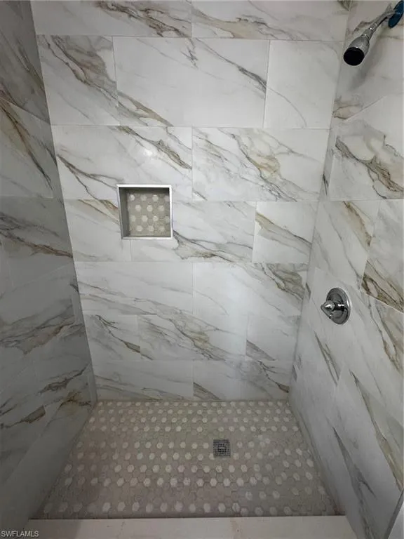 805 E Gulf Drive #B4 Sanibel, FL 33957