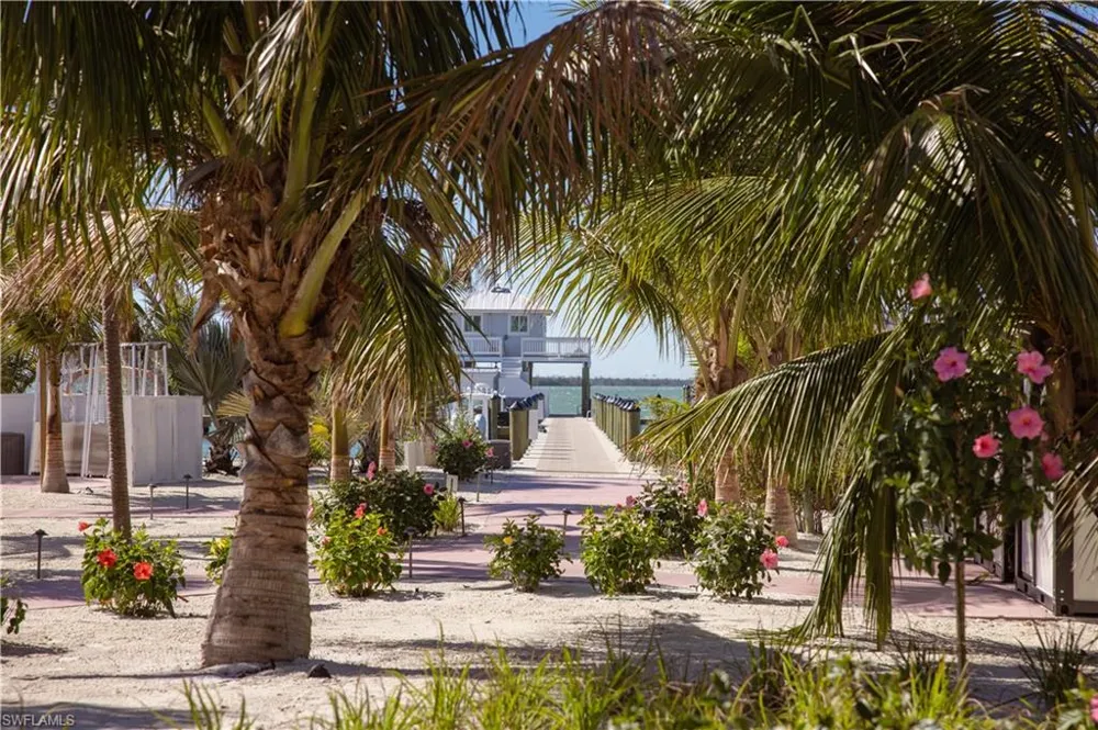 303 Useppa Useppa Island, FL 33924