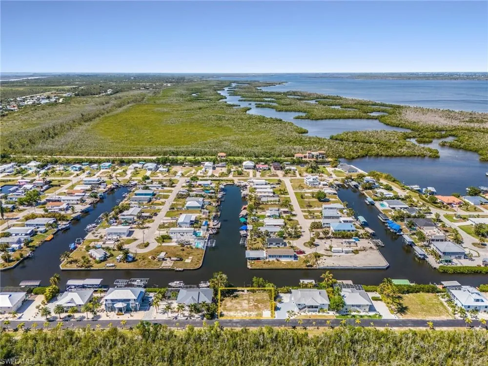 2936 Buttonwood Key Court St. James City, FL 33956