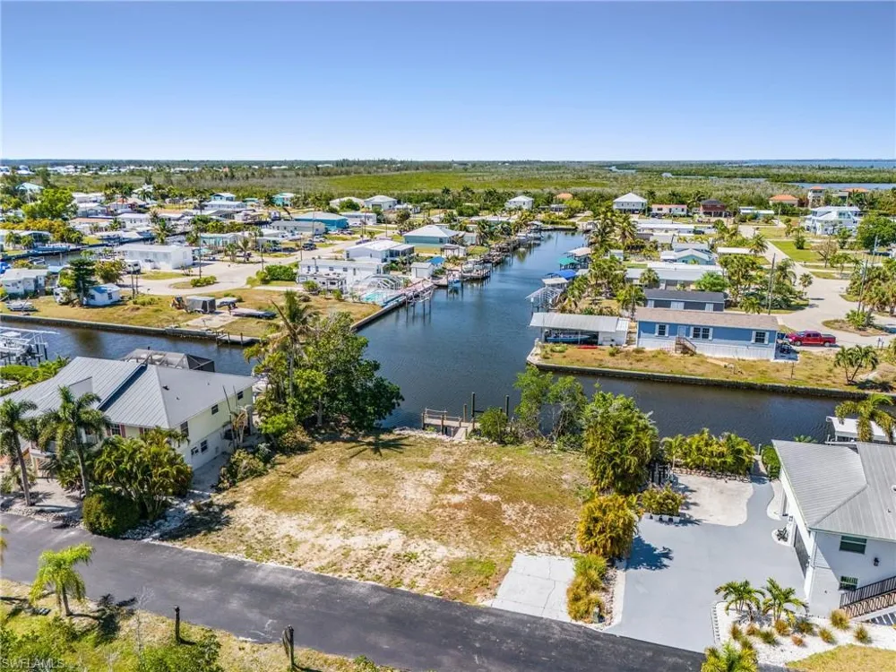 2936 Buttonwood Key Court St. James City, FL 33956