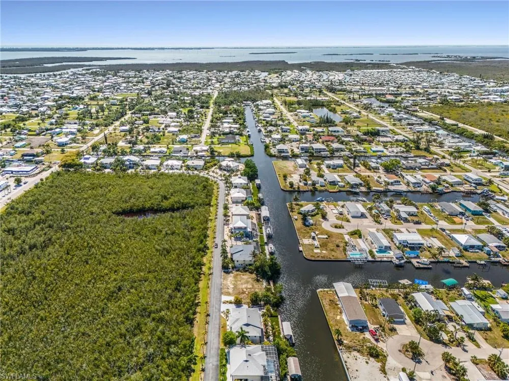 2936 Buttonwood Key Court St. James City, FL 33956