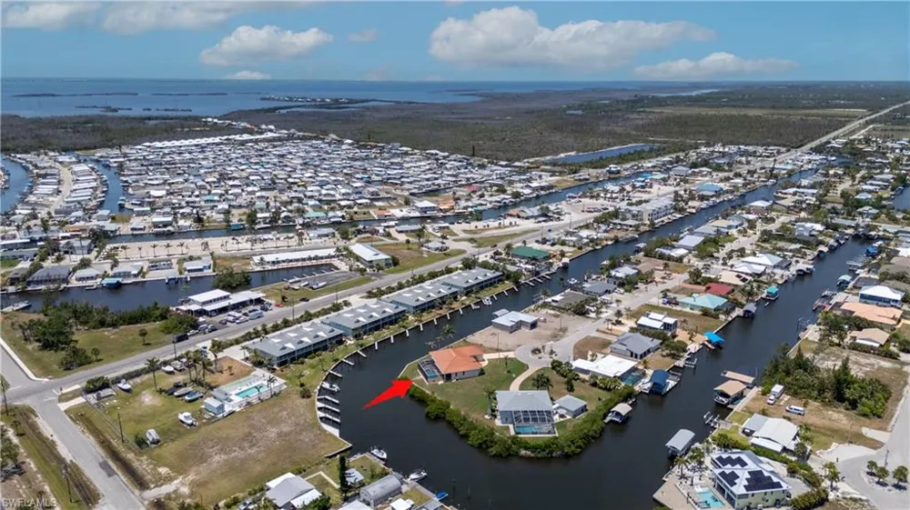 2871 Bracci Drive St. James City, FL 33956