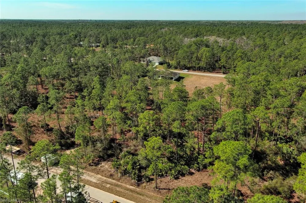 Address Not Shown Alva, FL 33920