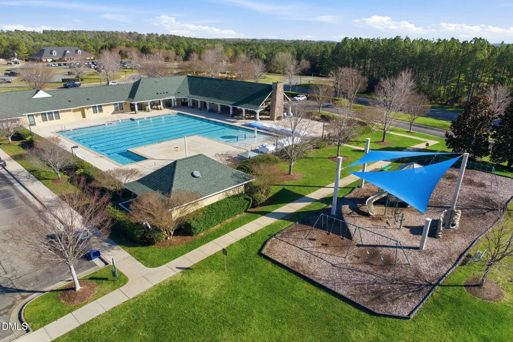 65 High Ridge Lane Pittsboro, NC 27312