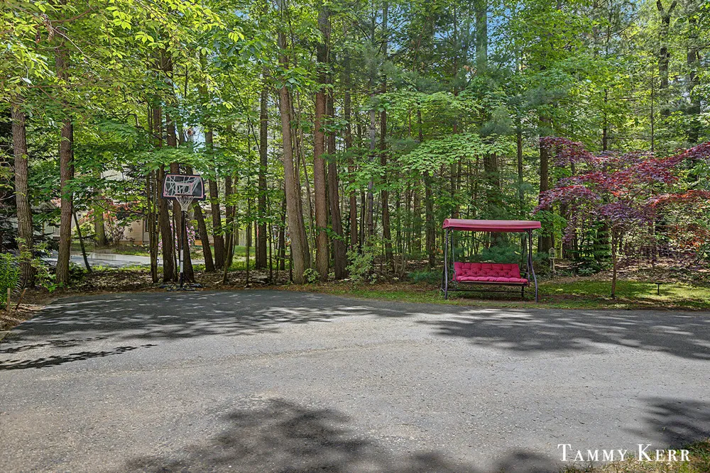 2339 Forest Trail Circle Ganges Township, MI 49408