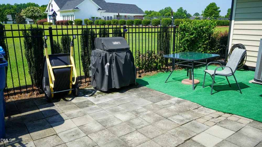 45 Glenfield Drive Dunn, NC 28334