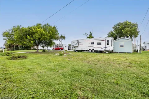 5008 Sandpiper Drive