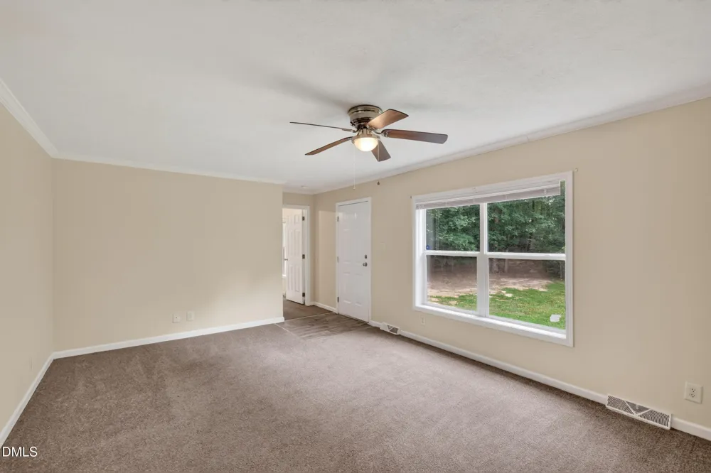 126 Hunter Road Henderson, NC 27537