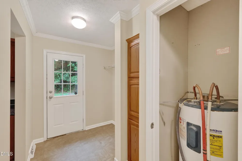 126 Hunter Road Henderson, NC 27537