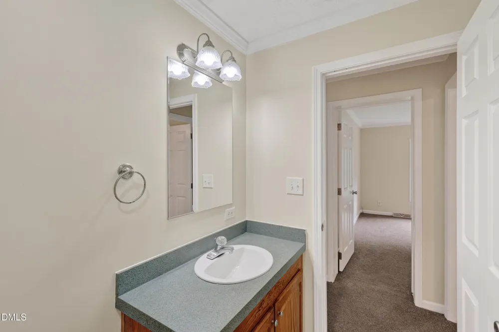 126 Hunter Road Henderson, NC 27537